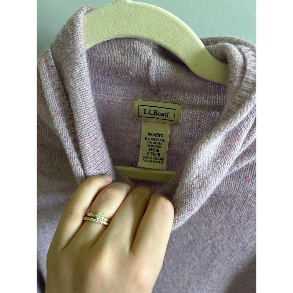 L.L.Bean Womens Merino Wool Angora Blend Turtleneck Sweater Lavender M-Reg - Picture 2 of 2